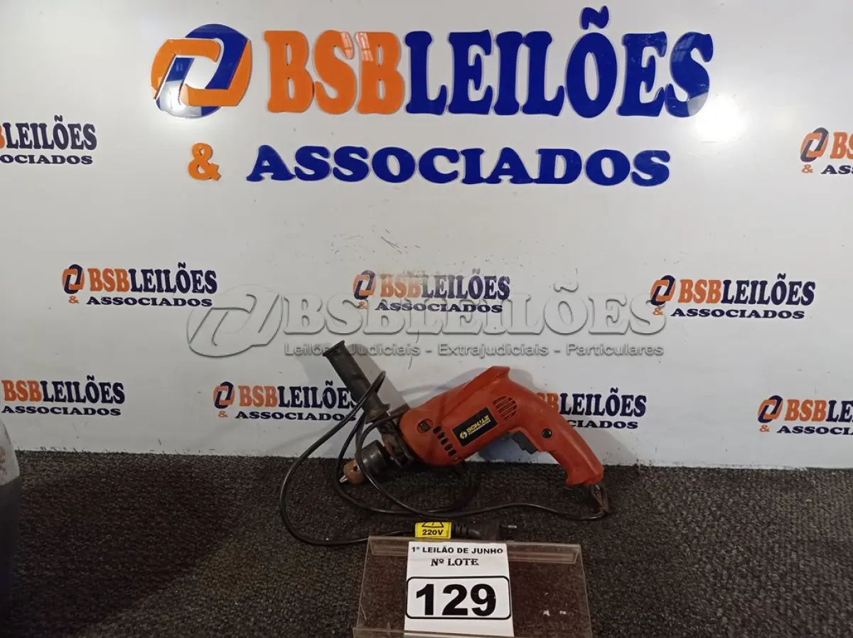 LOTE 129 - 01 PARAFUSADEIRA/FURADEIRA MARCA SCHUZ 220V. (NO ESTADO) ATENÇÃO! FAZER A VISITAÇÃO ANTES DE ARREMATAR, NÃO SABEMOS SE FUNCIONA. LEILÃO NÃO TEM GARANTIA E NEM DEVOLUÇÃO, SUJEITO A POSSÍVEIS AVARIAS VISÍVEIS/OCULTAS E/OU AUSÊNCIA DE COMPONENTES.