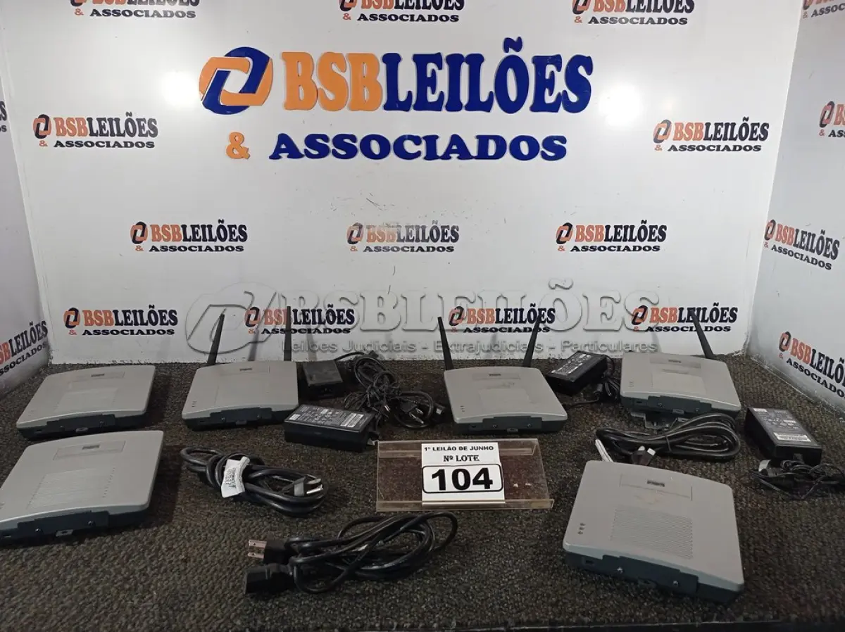 LOTE 104 - 01 LOTE COM 06 CISCOS AIRONET 1200 AIR-AP1231G-A-K9. (NO ESTADO) ATENÇÃO! FAZER A VISITAÇÃO ANTES DE ARREMATAR, NÃO SABEMOS SE FUNCIONA. LEILÃO NÃO TEM GARANTIA E NEM DEVOLUÇÃO, SUJEITO A POSSÍVEIS AVARIAS VISÍVEIS/OCULTAS E/OU AUSÊNCIA DE COMPONENTES.
