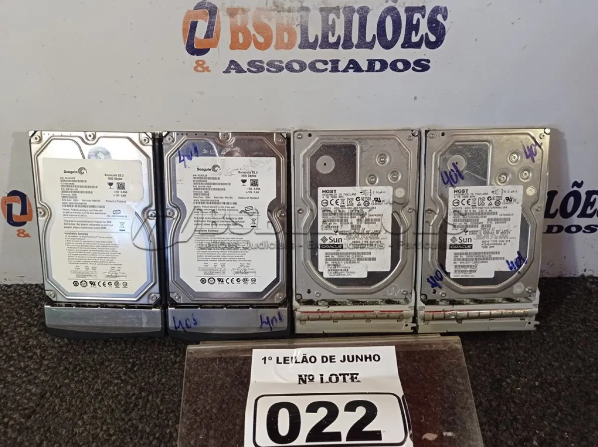 LOTE 022 - 04 HD’S PARA SERVIDOR, SENDO 02 DE 1TB E 02 DE 4TB. (NO ESTADO) ATENÇÃO! FAZER A VISITAÇÃO ANTES DE ARREMATAR, NÃO SABEMOS SE FUNCIONA. LEILÃO NÃO TEM GARANTIA E NEM DEVOLUÇÃO, SUJEITO A POSSÍVEIS AVARIAS VISÍVEIS/OCULTAS E/OU AUSÊNCIA DE COMPONENTES.