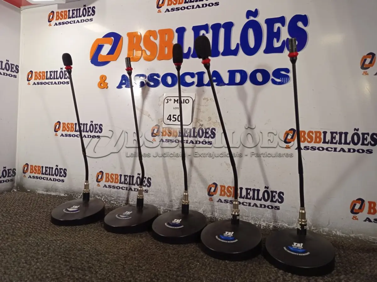 LOTE 450 - 05 MICROFONES DE MESA TSI MMF-302. (NO ESTADO) ATENÇÃO! FAZER A VISITAÇÃO ANTES DE ARREMATAR, NÃO SABEMOS SE FUNCIONA. LEILÃO NÃO TEM GARANTIA E NEM DEVOLUÇÃO, SUJEITO A POSSÍVEIS AVARIAS VISÍVEIS/OCULTAS E/OU AUSÊNCIA DE COMPONENTES.