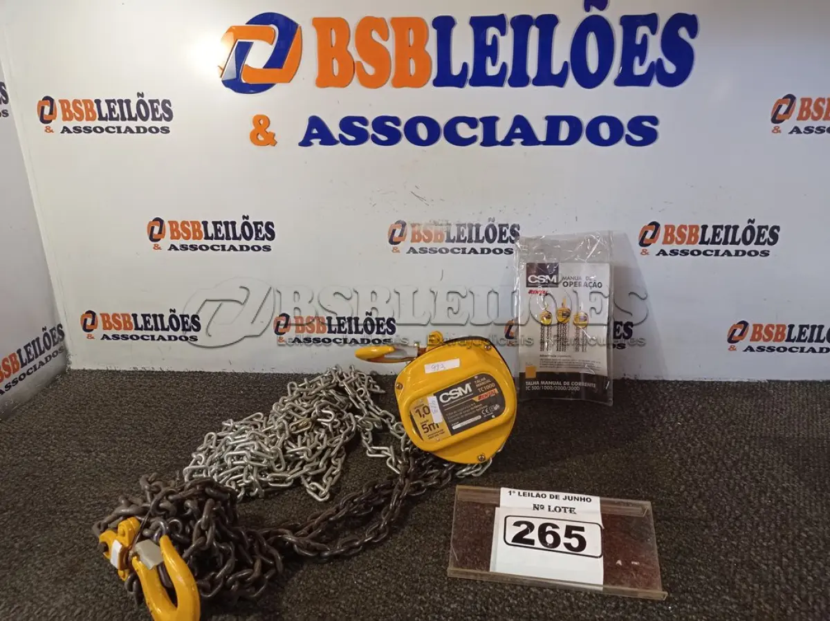 LOTE 265 - 01 TALHA MANUAL DE CORRENTE 1T 5M DE ELEVAÇÃO CSM. (NO ESTADO) ATENÇÃO! FAZER A VISITAÇÃO ANTES DE ARREMATAR, NÃO SABEMOS SE FUNCIONA. LEILÃO NÃO TEM GARANTIA E NEM DEVOLUÇÃO, SUJEITO A POSSÍVEIS AVARIAS VISÍVEIS/OCULTAS E/OU AUSÊNCIA DE COMPONENTES.