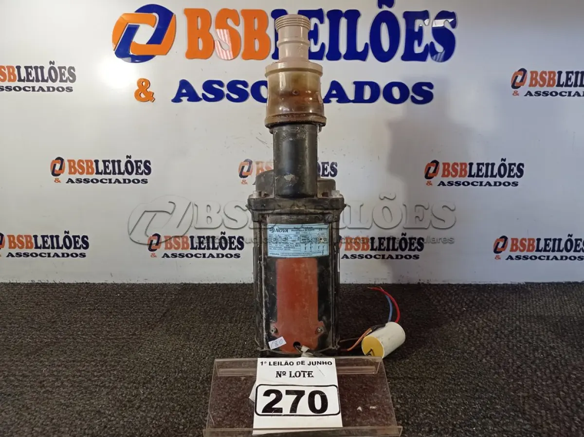 LOTE 270 - 01 MOTOR DE INDUÇÃO MONOFÁSICO DE GAIOLA. (NO ESTADO) ATENÇÃO! FAZER A VISITAÇÃO ANTES DE ARREMATAR, NÃO SABEMOS SE FUNCIONA. LEILÃO NÃO TEM GARANTIA E NEM DEVOLUÇÃO, SUJEITO A POSSÍVEIS AVARIAS VISÍVEIS/OCULTAS E/OU AUSÊNCIA DE COMPONENTES.