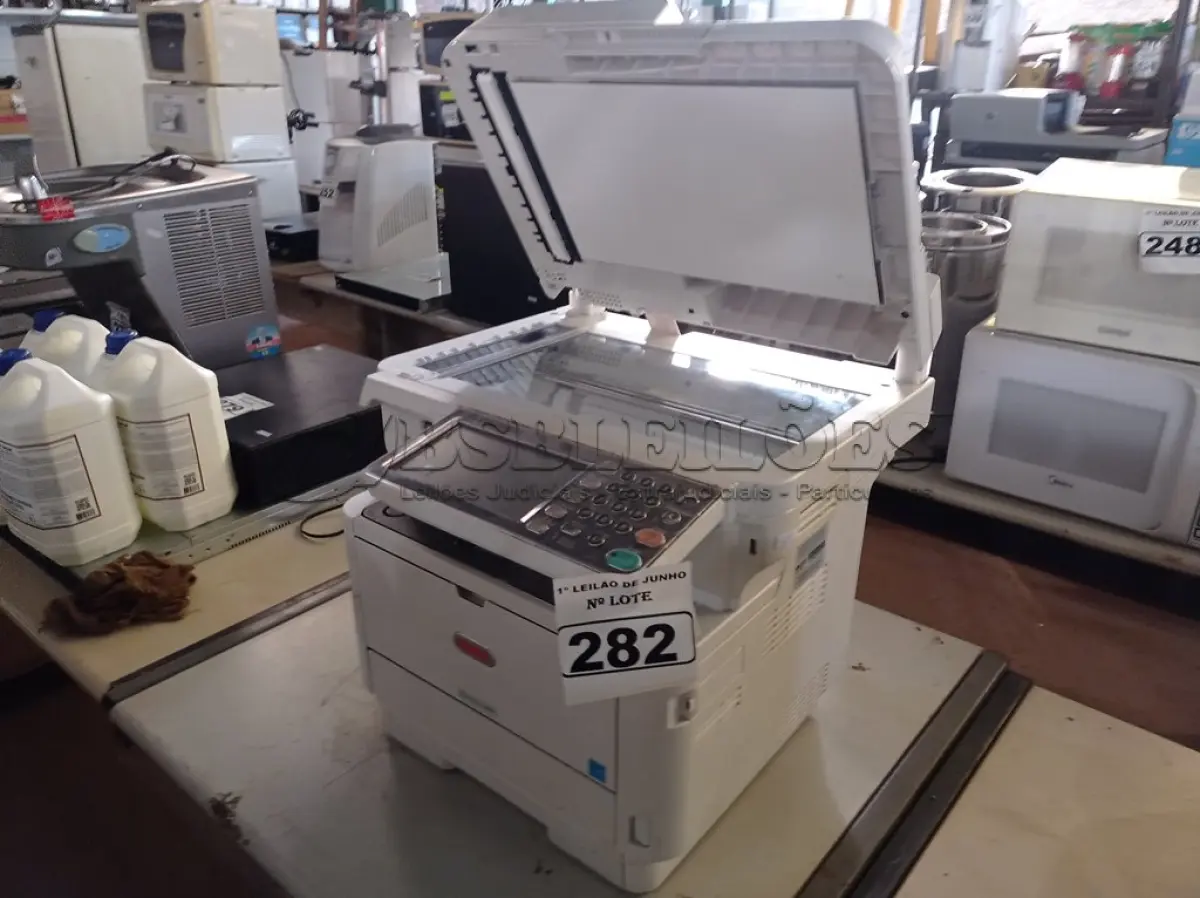 LOTE 282 - 01 IMPRESSORA MULTIFUNCIONAL MARCA OKI. (NO ESTADO) ATENÇÃO! FAZER A VISITAÇÃO ANTES DE ARREMATAR, NÃO SABEMOS SE FUNCIONA. LEILÃO NÃO TEM GARANTIA E NEM DEVOLUÇÃO, SUJEITO A POSSÍVEIS AVARIAS VISÍVEIS/OCULTAS E/OU AUSÊNCIA DE COMPONENTES.