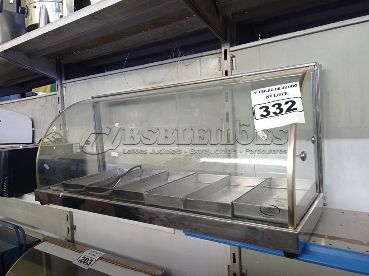 LOTE 332 - 01 ESTUFA PARA SALGADO. (NO ESTADO) ATENÇÃO! FAZER A VISITAÇÃO ANTES DE ARREMATAR, NÃO SABEMOS SE FUNCIONA. LEILÃO NÃO TEM GARANTIA E NEM DEVOLUÇÃO, SUJEITO A POSSÍVEIS AVARIAS VISÍVEIS/OCULTAS E/OU AUSÊNCIA DE COMPONENTES.