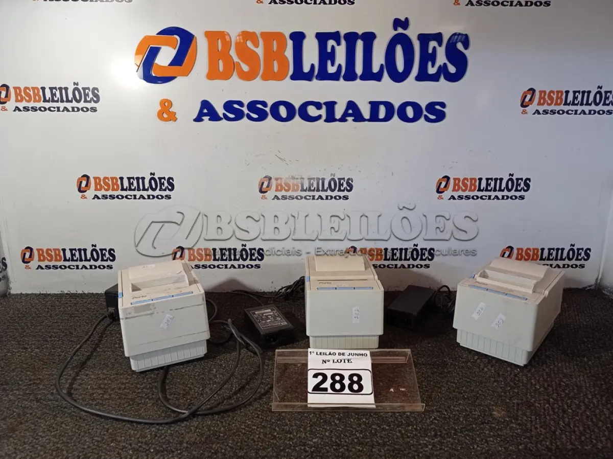 LOTE 288 - 03 IMPRESSORAS DE ETIQUETAS COM FONTE MARCA PERTO. (NO ESTADO) ATENÇÃO! FAZER A VISITAÇÃO ANTES DE ARREMATAR, NÃO SABEMOS SE FUNCIONA. LEILÃO NÃO TEM GARANTIA E NEM DEVOLUÇÃO, SUJEITO A POSSÍVEIS AVARIAS VISÍVEIS/OCULTAS E/OU AUSÊNCIA DE COMPONENTES.