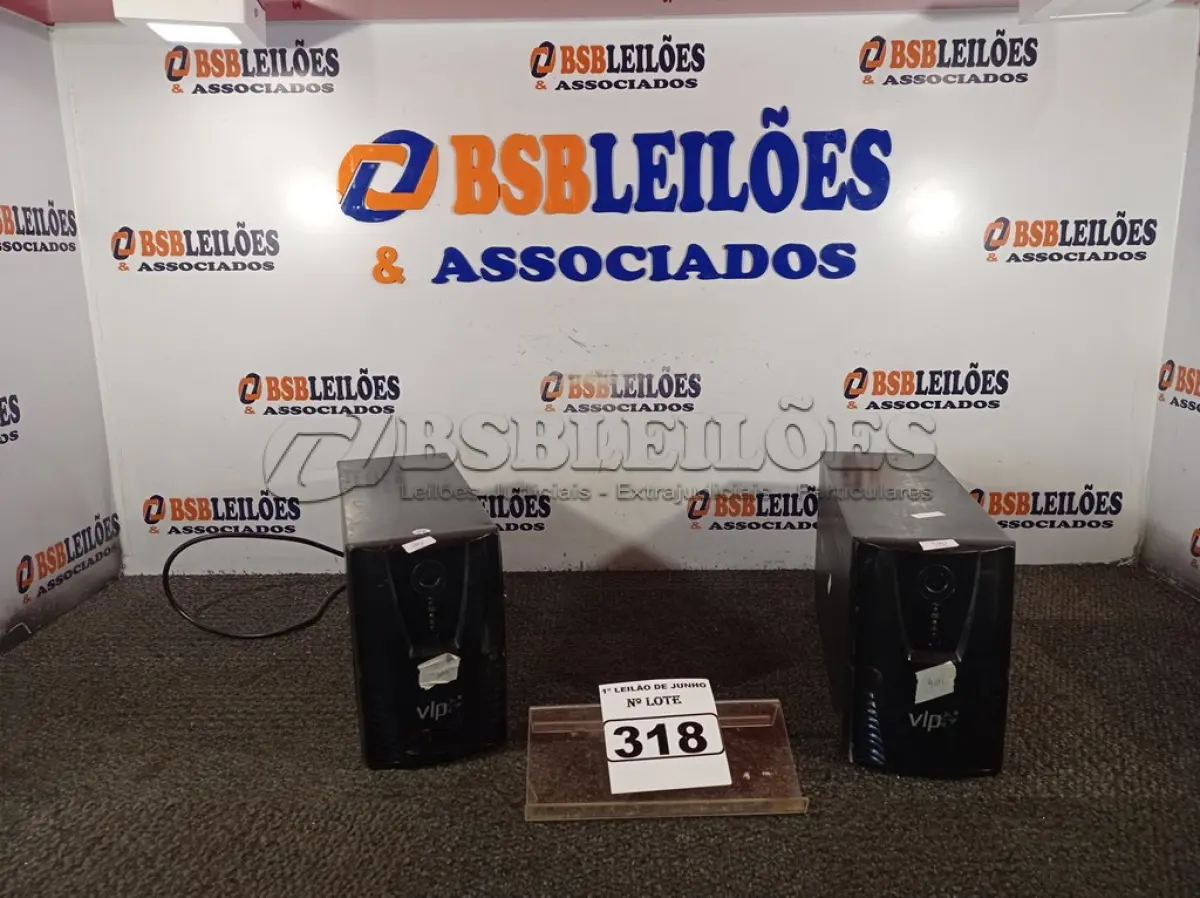 LOTE 318 - 02 NOBREAKS DE 1400VA. (NO ESTADO) ATENÇÃO! FAZER A VISITAÇÃO ANTES DE ARREMATAR, NÃO SABEMOS SE FUNCIONA. LEILÃO NÃO TEM GARANTIA E NEM DEVOLUÇÃO, SUJEITO A POSSÍVEIS AVARIAS VISÍVEIS/OCULTAS E/OU AUSÊNCIA DE COMPONENTES.