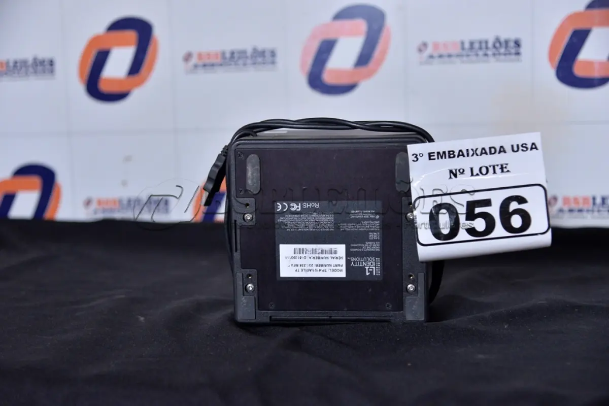 LOTE 056 - 01 SCANNER DE LEITURA DIGITAL USB. (OPTICAL DIGITAL SCANNER) AV9705C (NO ESTADO)