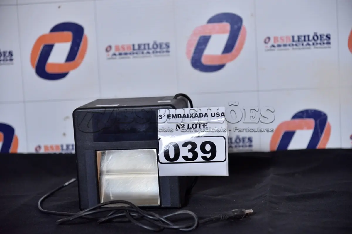 LOTE 039 - 01 SCANNER DE LEITURA DIGITAL USB. (OPTICAL DIGITAL SCANNER) AV9704U (NO ESTADO)