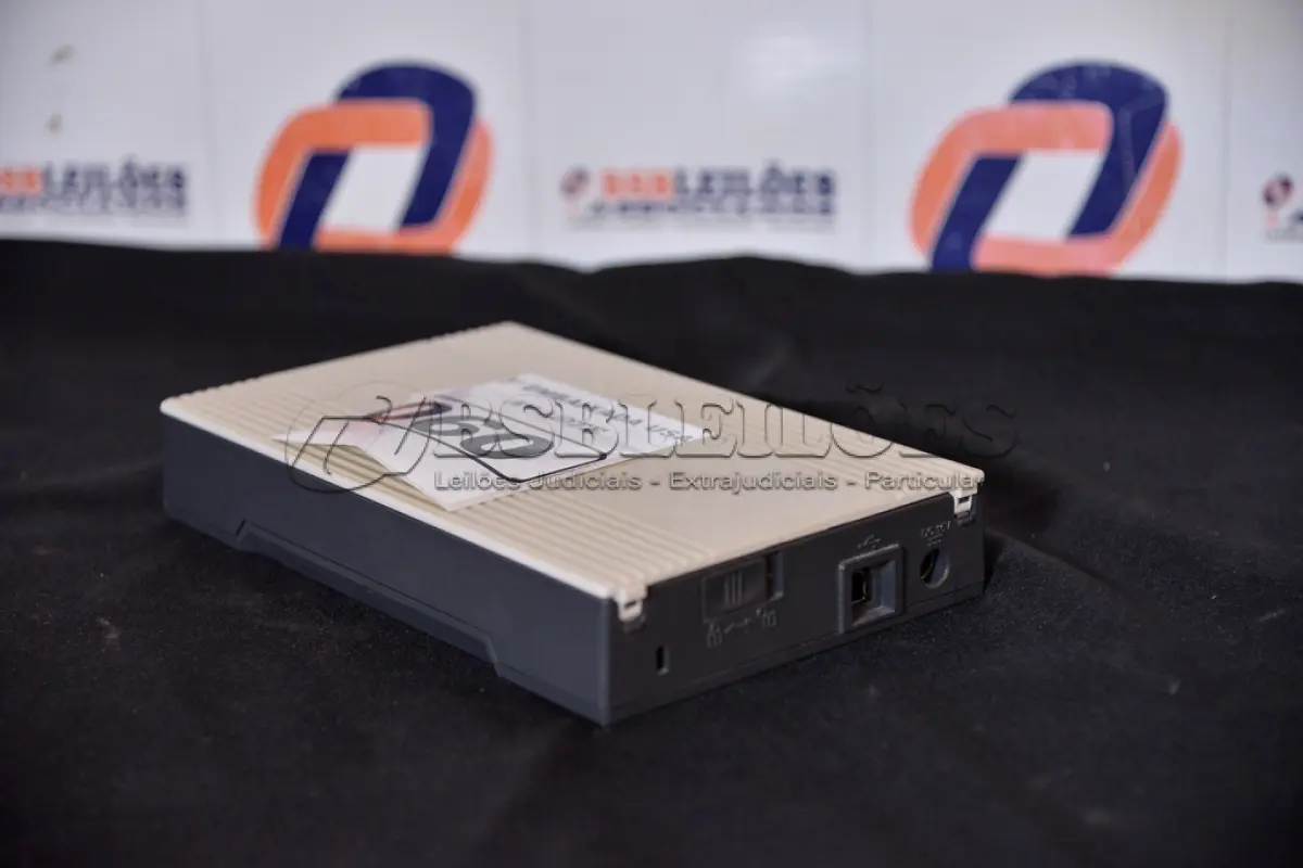 LOTE 060 - 01 SCANNER DIGITAL MODELO: FI-60F MARCA FUJTSU. (OPTICAL DIGITAL/SCANNER)121900 (NO ESTADO)