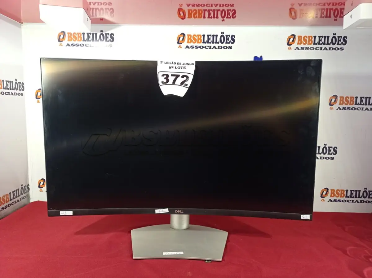 LOTE 372