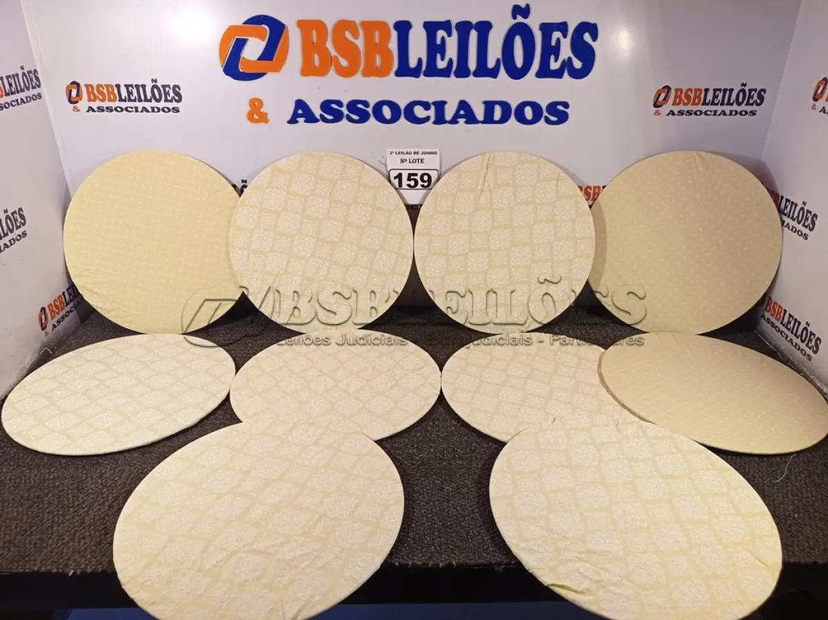 LOTE 159 - 10 SOUSPLAT COM CAPA FLORIDA NA COR VERDE. (NO ESTADO) ATENÇÃO! FAZER A VISITAÇÃO ANTES DE ARREMATAR, NÃO SABEMOS SE FUNCIONA. LEILÃO NÃO TEM GARANTIA E NEM DEVOLUÇÃO, SUJEITO A POSSÍVEIS AVARIAS VISÍVEIS/OCULTAS E/OU AUSÊNCIA DE COMPONENTES.