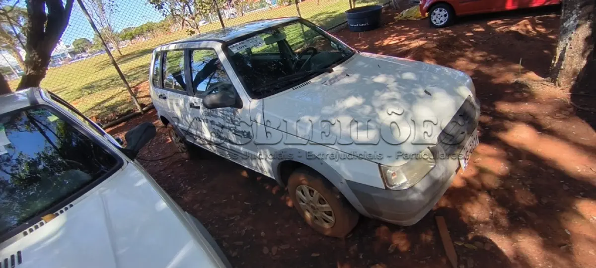 LOTE 021 - 01 FIAT UNO MILLE WAY ECON; PLACA: JHG-0071; ANO: 2009.  CHASSI: 9BD15844AA6266453, RENAVAM: 00143778889 (VEÍCULO NÃO FUNCIONA, BOMBA DE COMBUSTÍVEL TRAVADA) (NO ESTADO)
