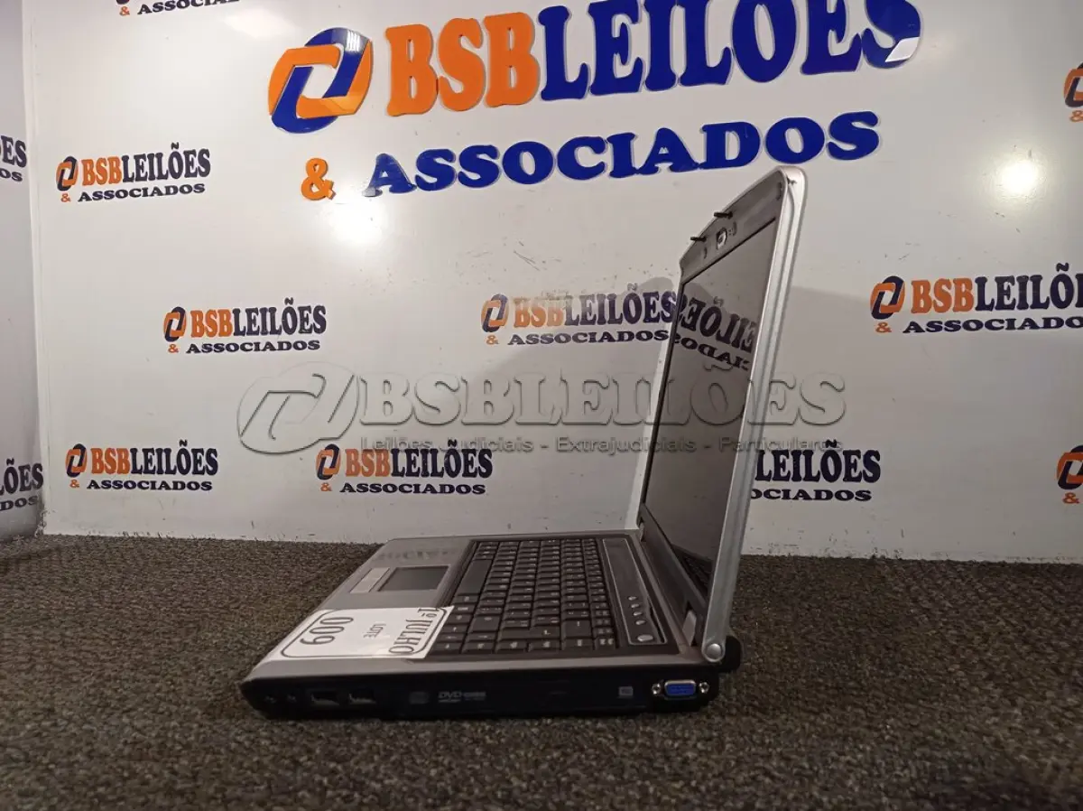 LOTE 009 - 01 NOTEBOOK MODELO: 6670 VECTOR SEM FONTE 20V. (NO ESTADO) ATENÇÃO! FAZER A VISITAÇÃO ANTES DE ARREMATAR, NÃO SABEMOS SE FUNCIONA. LEILÃO NÃO TEM GARANTIA E NEM DEVOLUÇÃO, SUJEITO A POSSÍVEIS AVARIAS VISÍVEIS/OCULTAS E/OU AUSÊNCIA DE COMPONENTES.