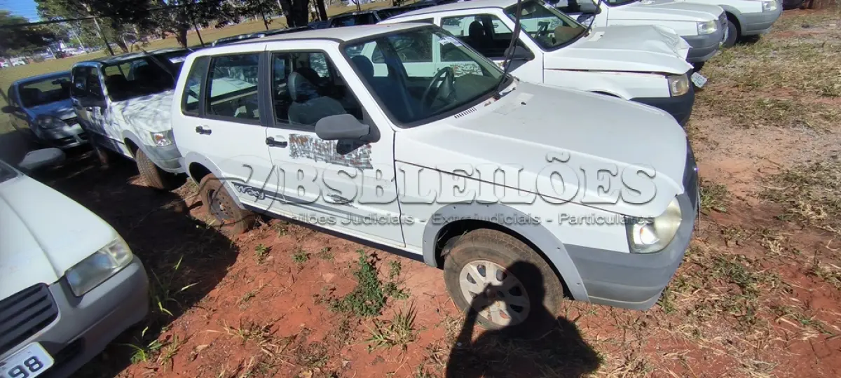 LOTE 016 - 01 FIAT UNO MILLE WAY ECON; PLACA: JHG-0161; ANO: 2009. CHASSI: 9BD15844AA6273548, RENAVAM: 00143792660; (VEÍCULO NÃO FUNCIONA BOMBA DE COMBUSTÍVEL TRAVADA). (NO ESTADO)