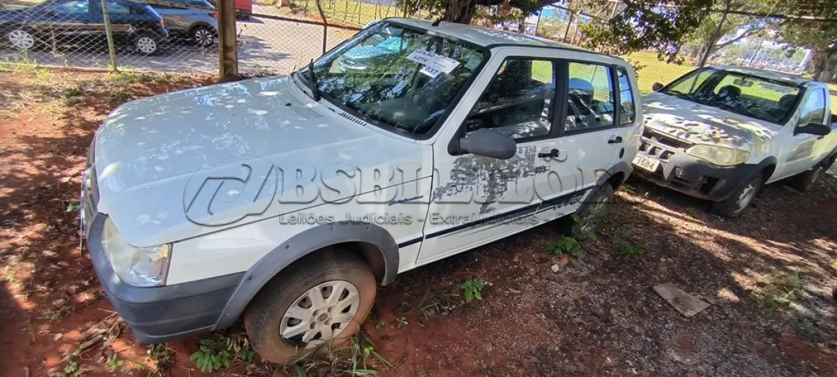 LOTE 037 - 01 FIAT UNO MILLE WAY ECON; PLACA: JIC-6178; ANO: 2009. CHASSI: 9BD15844AA6345937, RENAVAM: 00165583800;  (VEÍCULO FAZENDO BARULHO NA SUSPENSÃO DIANTEIRA). (NO ESTADO)