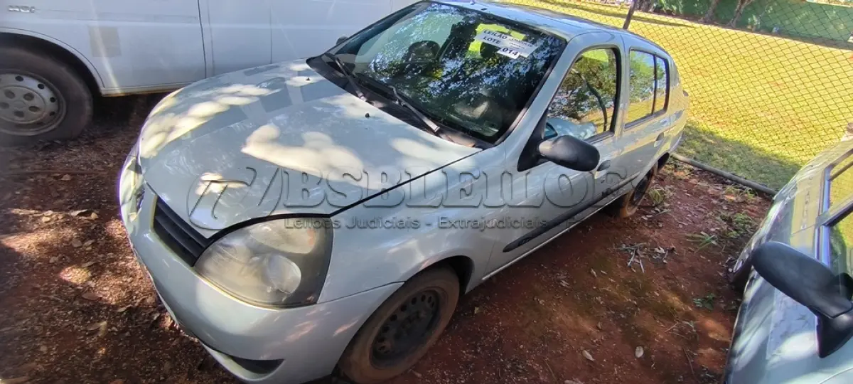 LOTE 014 - 01 RENAULT CLIO AUT1616VS; PLACA: JHM-0617; ANO: 2008. CHASSI: 8A1LB8E058L030886, RENAVAM: 00973876700;(NO ESTADO)
