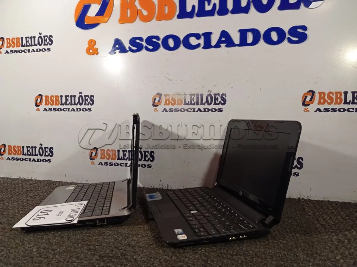 LOTE 016 - 02 NETBOOK'S PARA RETIRADA DE PEÇAS, SENDO 01 MARCA HP E 01 POSITIVO. (NO ESTADO) ATENÇÃO! FAZER A VISITAÇÃO ANTES DE ARREMATAR, NÃO SABEMOS SE FUNCIONA. LEILÃO NÃO TEM GARANTIA E NEM DEVOLUÇÃO, SUJEITO A POSSÍVEIS AVARIAS VISÍVEIS/OCULTAS E/OU AUSÊNCIA DE COMPONENTES.