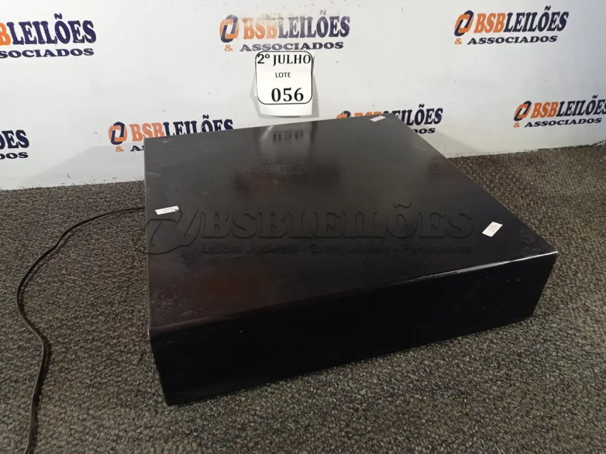 LOTE 056