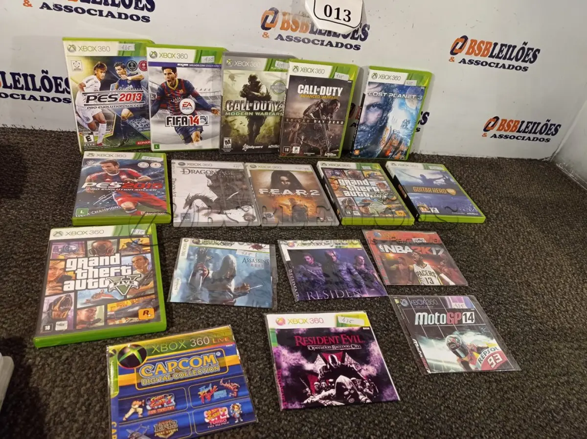 LOTE 013 - 17 JOGOS PARA XBOX 360. (NO ESTADO) ATENÇÃO! FAZER A VISITAÇÃO ANTES DE ARREMATAR, NÃO SABEMOS SE FUNCIONA. LEILÃO NÃO TEM GARANTIA E NEM DEVOLUÇÃO, SUJEITO A POSSÍVEIS AVARIAS VISÍVEIS/OCULTAS E/OU AUSÊNCIA DE COMPONENTES.