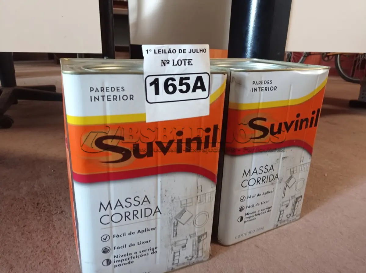 LOTE 165 - 02 LATAS DE MASSA CORRIDA PARA PAREDES INTERIOR CONTENDO 28KG CADA MARCA SUVINIL. (NO ESTADO) ATENÇÃO! FAZER A VISITAÇÃO ANTES DE ARREMATAR, NÃO SABEMOS SE FUNCIONA. LEILÃO NÃO TEM GARANTIA E NEM DEVOLUÇÃO, SUJEITO A POSSÍVEIS AVARIAS VISÍVEIS/OCULTAS E/OU AUSÊNCIA DE COMPONENTES.