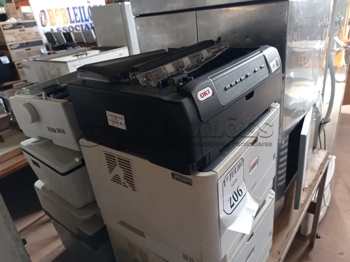 LOTE 206 - 07 IMPRESSORAS MARCAS E MODELOS DIVERSOS. (NO ESTADO) ATENÇÃO! FAZER A VISITAÇÃO ANTES DE ARREMATAR, NÃO SABEMOS SE FUNCIONA. LEILÃO NÃO TEM GARANTIA E NEM DEVOLUÇÃO, SUJEITO A POSSÍVEIS AVARIAS VISÍVEIS/OCULTAS E/OU AUSÊNCIA DE COMPONENTES.