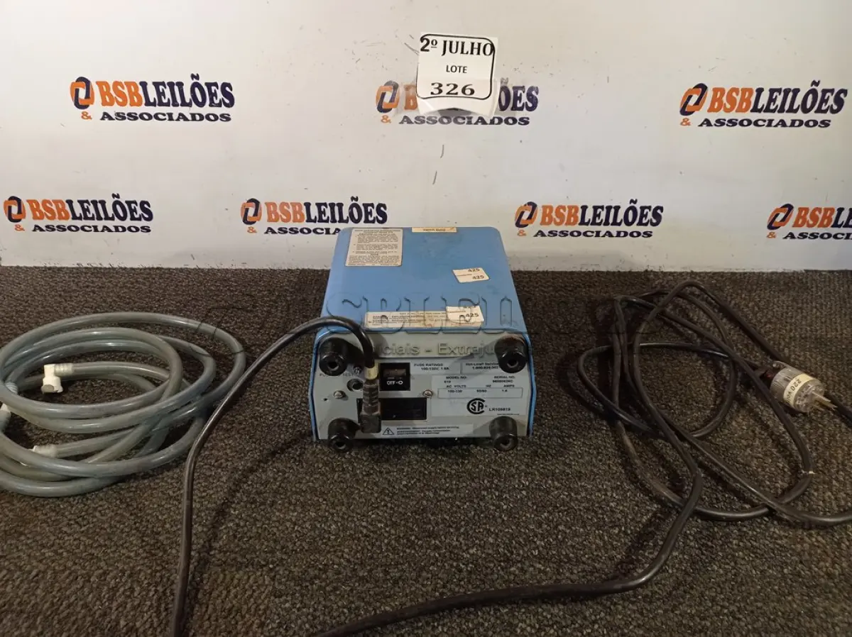 LOTE 326 - 01 BOMBA DE COMPRESSÃO VASCULAR VENODYNE 510 (NO ESTADO) ATENÇÃO! FAZER A VISITAÇÃO ANTES DE ARREMATAR, NÃO SABEMOS SE FUNCIONA. LEILÃO NÃO TEM GARANTIA E NEM DEVOLUÇÃO, SUJEITO A POSSÍVEIS AVARIAS VISÍVEIS/OCULTAS E/OU AUSÊNCIA DE COMPONENTES.