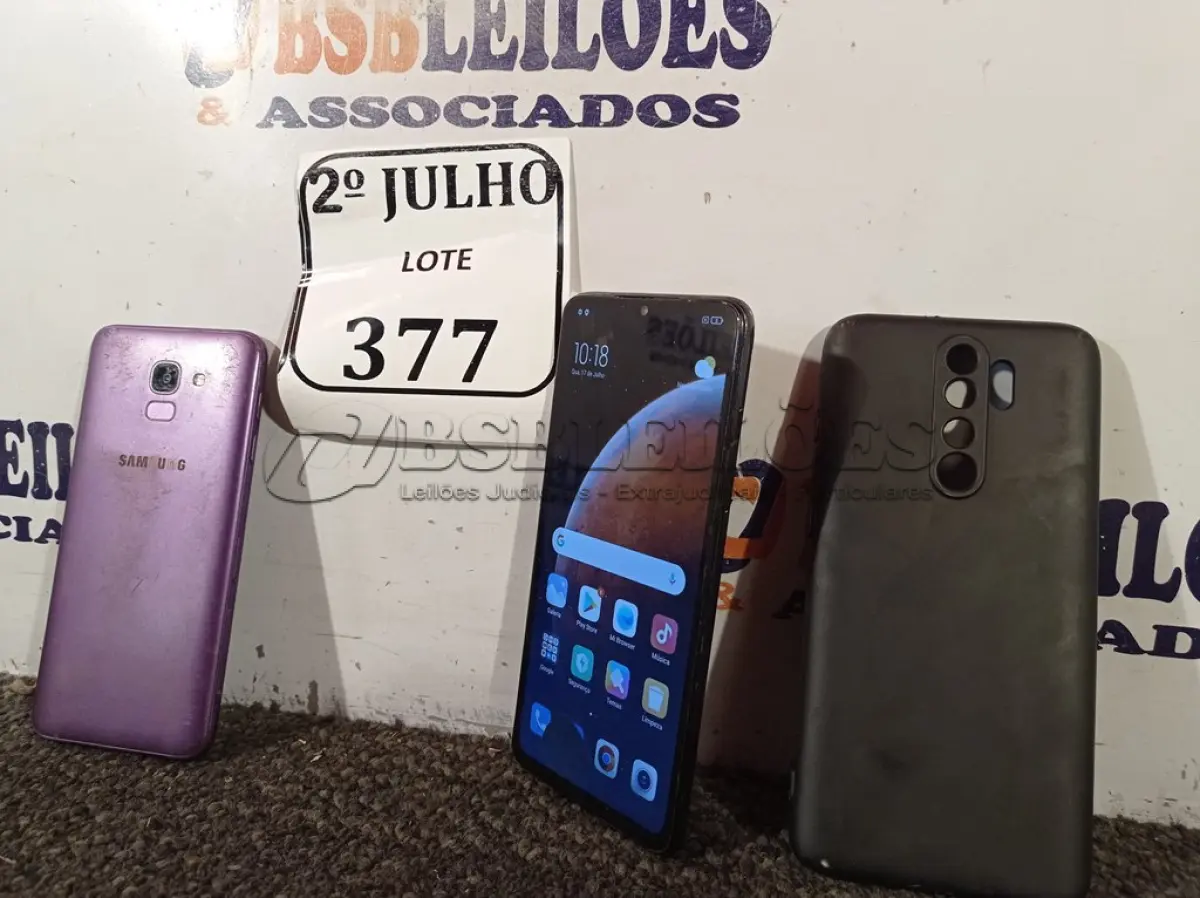 LOTE 377 - 01 CELULAR SANSUNG PARA RETIRADA DE PEÇAS E 01 CELULAR REDMI NOTE 8 COM MANCHA NA TELA (NO ESTADO) ATENÇÃO! FAZER A VISITAÇÃO ANTES DE ARREMATAR, NÃO SABEMOS SE FUNCIONA. LEILÃO NÃO TEM GARANTIA E NEM DEVOLUÇÃO, SUJEITO A POSSÍVEIS AVARIAS VISÍVEIS/OCULTAS E/OU AUSÊNCIA DE COMPONENTES.