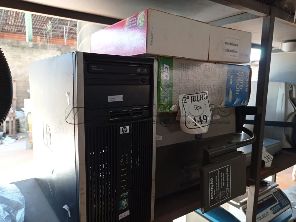 LOTE 149 - 01 CPU ,01 RETROPROJETOR ,02 MODENS E 01 SCANER (NO ESTADO) ATENÇÃO! FAZER A VISITAÇÃO ANTES DE ARREMATAR, NÃO SABEMOS SE FUNCIONA. LEILÃO NÃO TEM GARANTIA E NEM DEVOLUÇÃO, SUJEITO A POSSÍVEIS AVARIAS VISÍVEIS/OCULTAS E/OU AUSÊNCIA DE COMPONENTES.