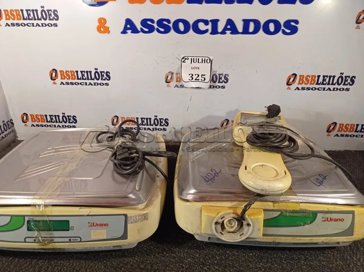 LOTE 325 - 02 BALANÇAS DIGITAIS URANO (NO ESTADO) ATENÇÃO! FAZER A VISITAÇÃO ANTES DE ARREMATAR, NÃO SABEMOS SE FUNCIONA. LEILÃO NÃO TEM GARANTIA E NEM DEVOLUÇÃO, SUJEITO A POSSÍVEIS AVARIAS VISÍVEIS/OCULTAS E/OU AUSÊNCIA DE COMPONENTES.