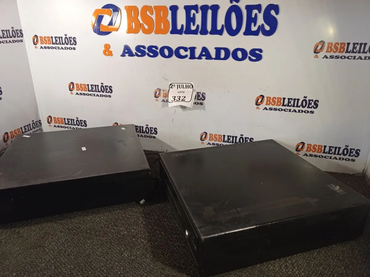 LOTE 332