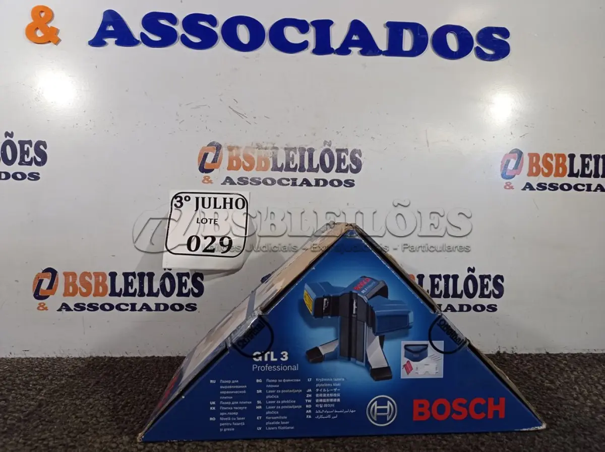 LOTE 029 - 01 NIVEL A LASER PARA LADRILHOS - GTL 3 - BOSCH NOVO. (NO ESTADO)