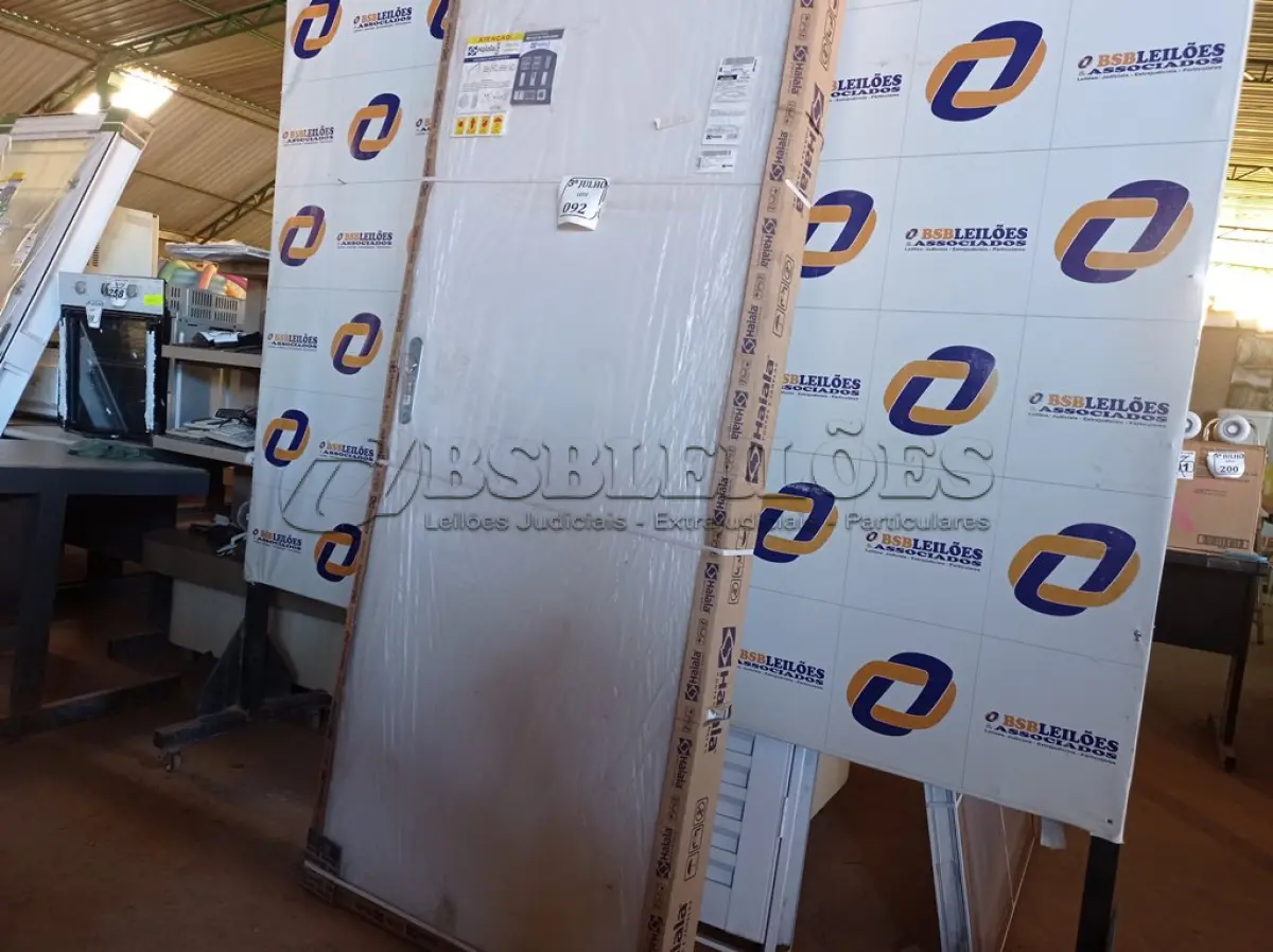 LOTE 092 - 5.564 - PORTA DURAPLAC BRANCA APD 085X215 ESQ REQ12 - HAIALA NOVO. (NO ESTADO)