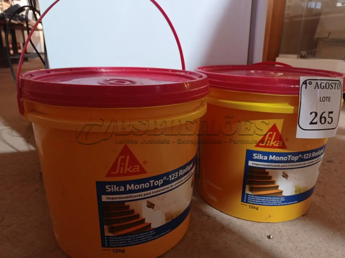 LOTE 265 - 02 LATAS DE SIKA MONOTOP-123 RODAPÉ IMPERMEABILIZANTE PARA TRATAMENTO DE UMIDADE ASCENDENTE COM 12KG CADA. (NO ESTADO) ATENÇÃO! FAZER A VISITAÇÃO ANTES DE ARREMATAR, NÃO SABEMOS SE FUNCIONA. LEILÃO NÃO TEM GARANTIA E NEM DEVOLUÇÃO, SUJEITO A POSSÍVEIS AVARIAS VISÍVEIS/OCULTAS E/OU AUSÊNCIA DE COMPONENTES.