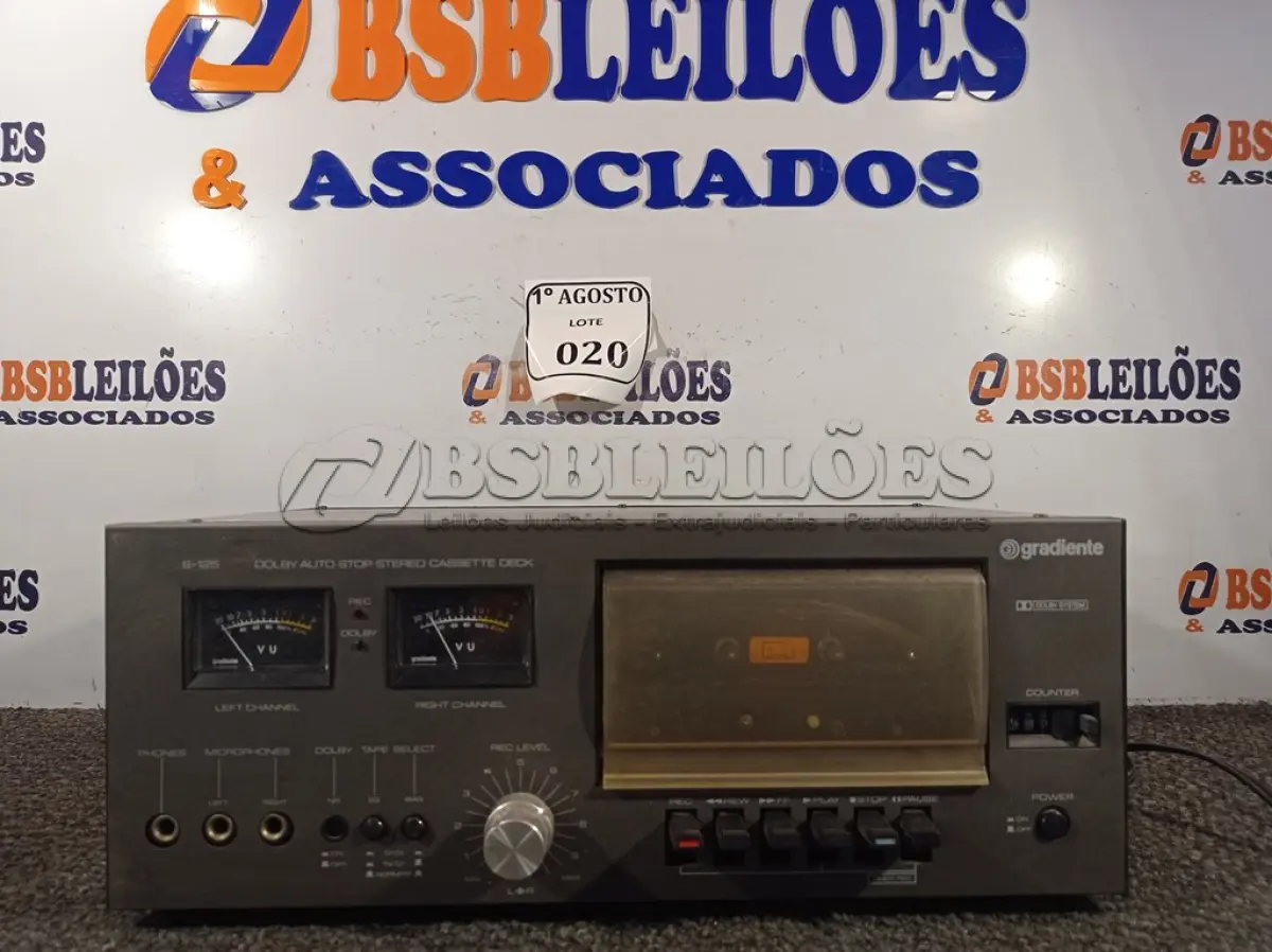 LOTE 020 - 01 TOCA FITAS ESTÉRIL S125. (NO ESTADO) ATENÇÃO! FAZER A VISITAÇÃO ANTES DE ARREMATAR, NÃO SABEMOS SE FUNCIONA. LEILÃO NÃO TEM GARANTIA E NEM DEVOLUÇÃO, SUJEITO A POSSÍVEIS AVARIAS VISÍVEIS/OCULTAS E/OU AUSÊNCIA DE COMPONENTES.