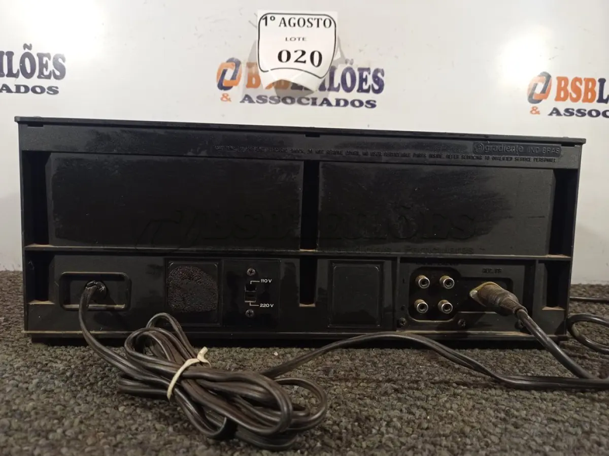 LOTE 020 - 01 TOCA FITAS ESTÉRIL S125. (NO ESTADO) ATENÇÃO! FAZER A VISITAÇÃO ANTES DE ARREMATAR, NÃO SABEMOS SE FUNCIONA. LEILÃO NÃO TEM GARANTIA E NEM DEVOLUÇÃO, SUJEITO A POSSÍVEIS AVARIAS VISÍVEIS/OCULTAS E/OU AUSÊNCIA DE COMPONENTES.