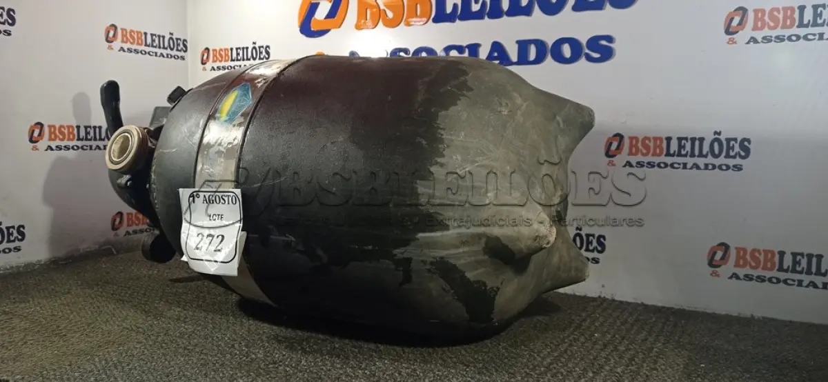LOTE 272 - 01 FILTRO PARA PISCINA F35R. (NO ESTADO) ATENÇÃO! FAZER A VISITAÇÃO ANTES DE ARREMATAR, NÃO SABEMOS SE FUNCIONA. LEILÃO NÃO TEM GARANTIA E NEM DEVOLUÇÃO, SUJEITO A POSSÍVEIS AVARIAS VISÍVEIS/OCULTAS E/OU AUSÊNCIA DE COMPONENTES.