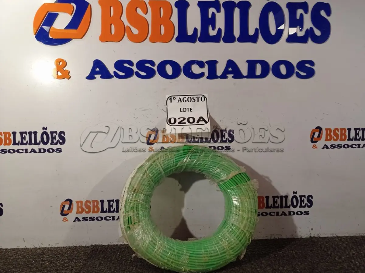 LOTE 020 - 01 ROLO DE CABO FLEXÍVEL 450/750VOLTS 1X4,00MM NA COR BRANCO. (NO ESTADO) ATENÇÃO! FAZER A VISITAÇÃO ANTES DE ARREMATAR, NÃO SABEMOS SE FUNCIONA. LEILÃO NÃO TEM GARANTIA E NEM DEVOLUÇÃO, SUJEITO A POSSÍVEIS AVARIAS VISÍVEIS/OCULTAS E/OU AUSÊNCIA DE COMPONENTES.