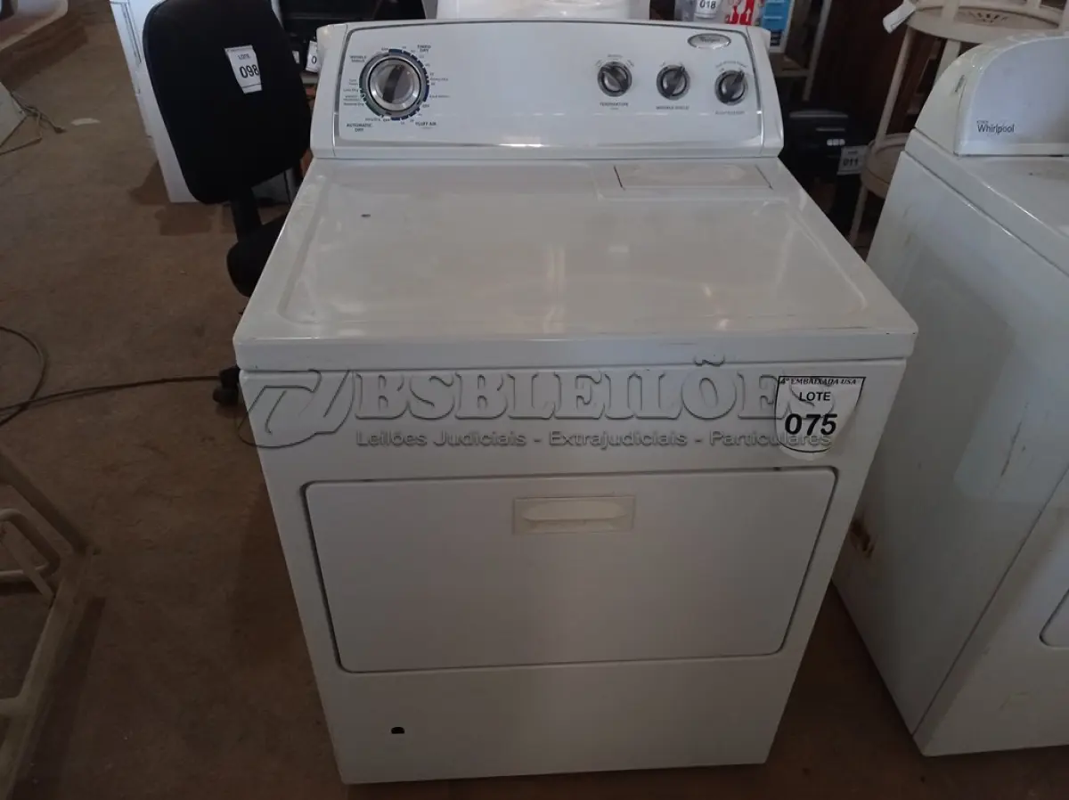 LOTE 075 - 01 SECADORA DE ROUPAS WGD4850XQO MARCA WHIRLPOOL 115V (DRYER). (NO ESTADO EM QUE SE ENCONTRA. SUJEITO A AVARIAS OCULTAS/VISÍVEIS.) AV9877X