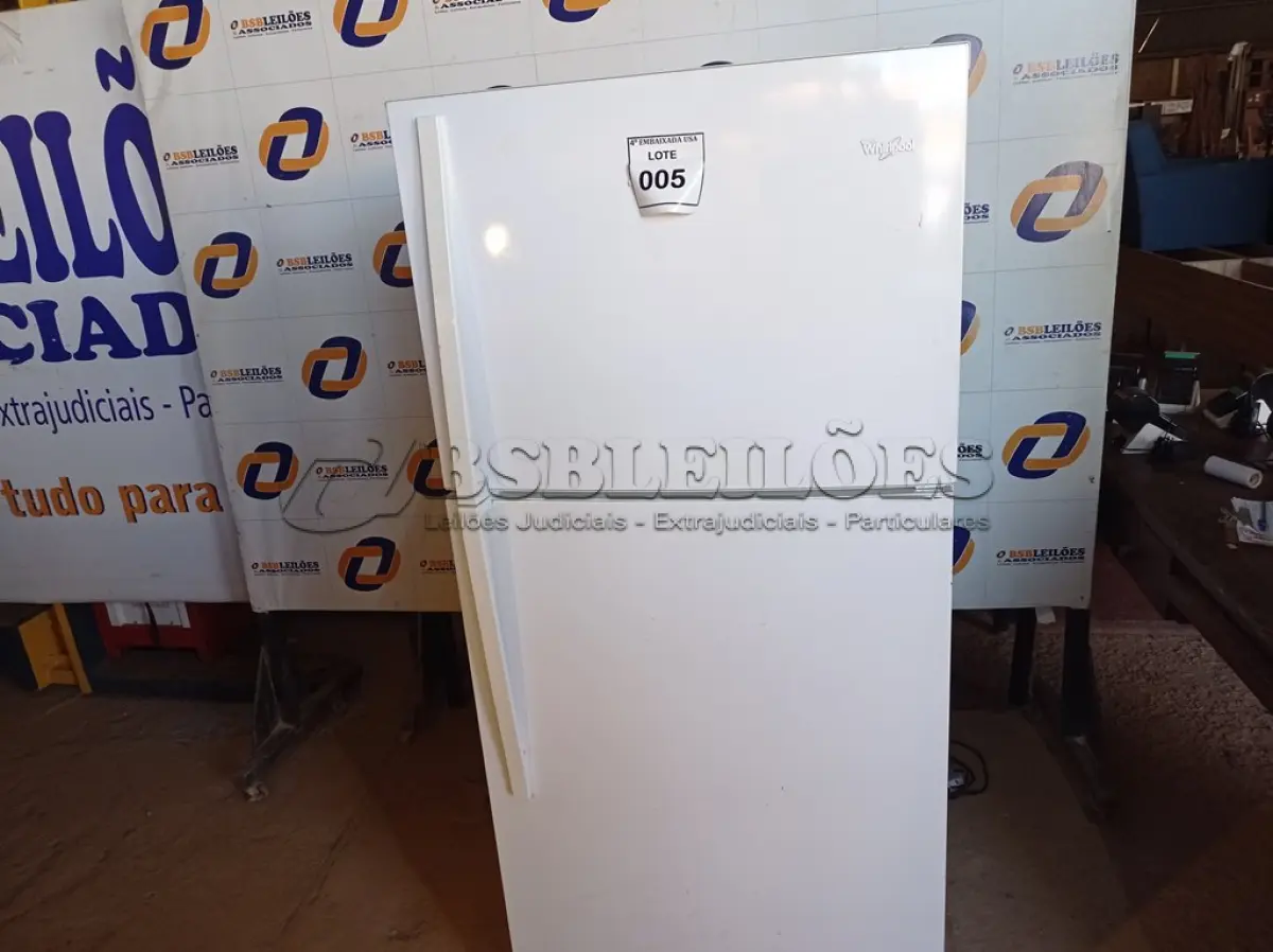 LOTE 005 - 01 GELADEIRA MODELO WRT3L9SZY*0* WHIRLPOOL 115V (REFRIGERATOR). (NO ESTADO EM QUE SE ENCONTRA. SUJEITO A AVARIAS OCULTAS/VISÍVEIS.)BF8602U