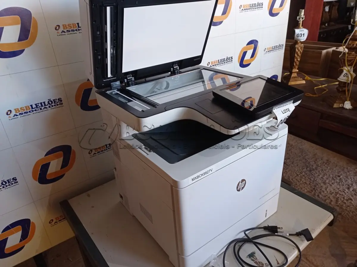 LOTE 046 - 01 IMPRESSORA MULTIFUNCIONAL LASER JET ENTERPRISE FLOWMFPM577 MARCA HP. (PRINTER) (NO ESTADO EM QUE SE ENCONTRA. SUJEITO A AVARIAS OCULTAS/VISÍVEIS.) MXBCK9527V