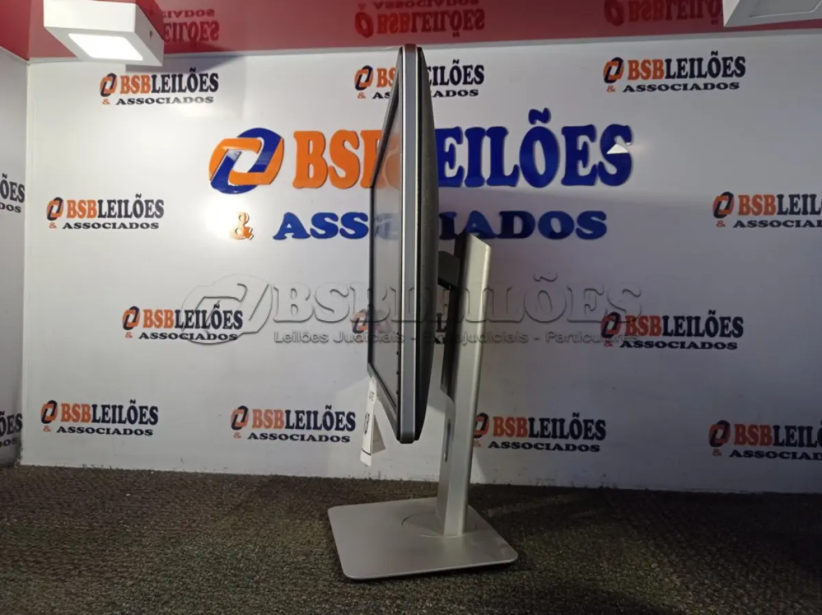 LOTE 013 - 01 MONITOR 22’’ MARCA DELL. (NO ESTADO EM QUE SE ENCONTRA. SUJEITO A AVARIAS OCULTAS/VISÍVEIS.) S/N54N-017S.