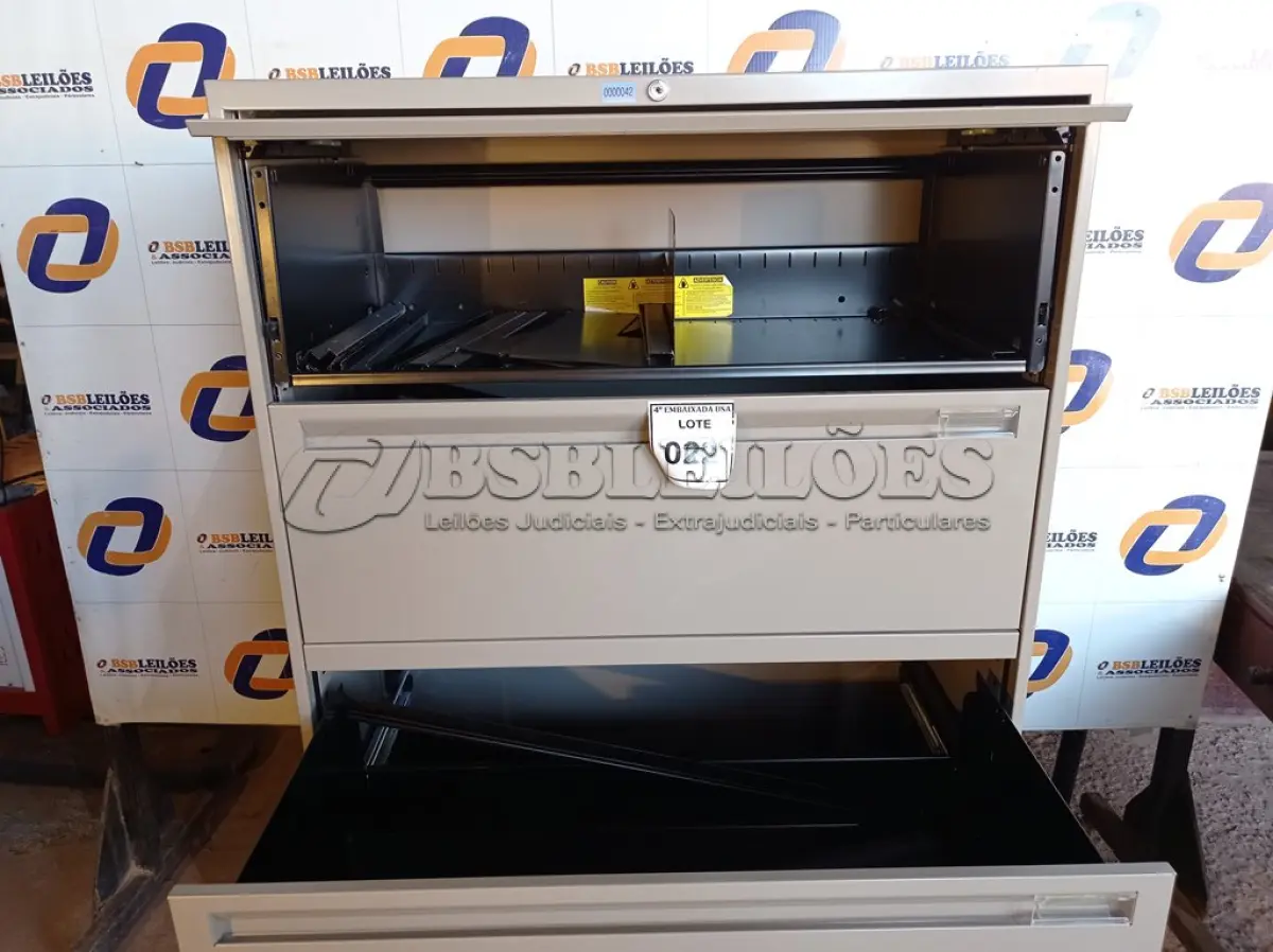LOTE 022 - 01 ARMÁRIO EM AÇO PARA ESCRITÓRIO COM 05 GAVETAS DRAWER CABIR. (NO ESTADO EM QUE SE ENCONTRA. SUJEITO A AVARIAS OCULTAS/VISÍVEIS.)0000042