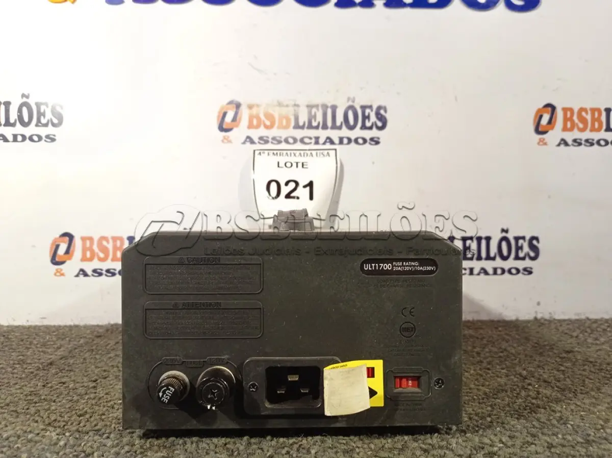 LOTE 021 - 01 TRANSFORMADOR ULT1700, 20A(120V) /10A (230V) COM CABO TRANSFORMERS. (NO ESTADO EM QUE SE ENCONTRA. SUJEITO A AVARIAS OCULTAS/VISÍVEIS.)0000089