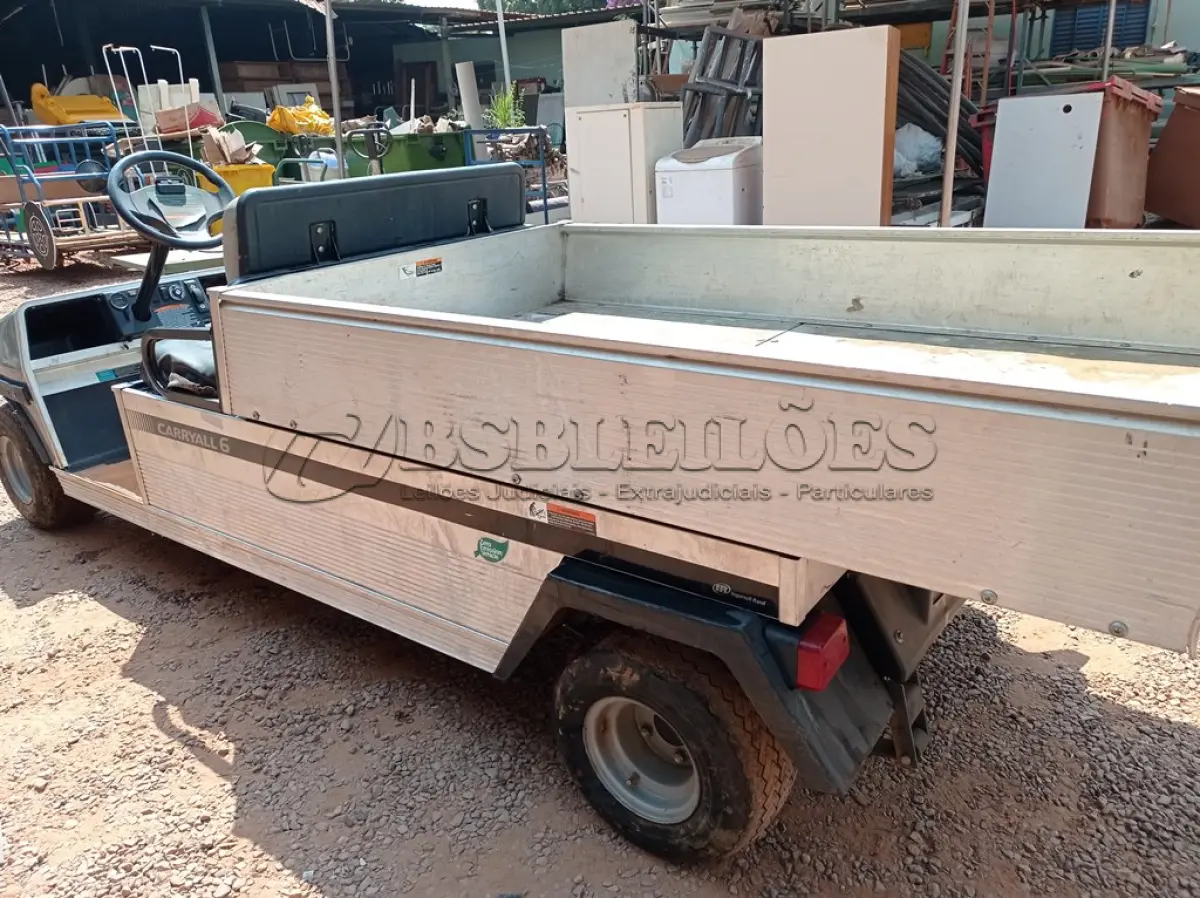 LOTE 338 - 01 CARRINHO DE GOLFE CLUB CAR CARRYALL 6 (NO ESTADO) (GOLF CART) (WITHOUT KEYS) (NO ESTADO EM QUE SE ENCONTRA. SUJEITO A AVARIAS OCULTAS/VISÍVEIS.) AV9414C