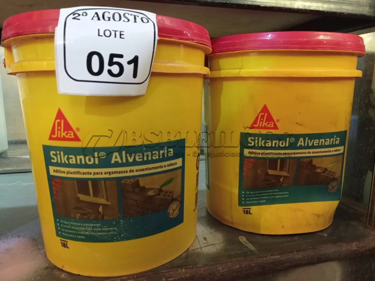LOTE 051 - 02 BALDES DE SIKANOL ALVENARIA ADITIVO PLASTIFICANTE PARA ARGAMASSA DE ASSENTAMENTO E REBOCO, 18 LITROS CADA. (NO ESTADO) ATENÇÃO! FAZER A VISITAÇÃO ANTES DE ARREMATAR, NÃO SABEMOS SE FUNCIONA. LEILÃO NÃO TEM GARANTIA E NEM DEVOLUÇÃO, SUJEITO A POSSÍVEIS AVARIAS VISÍVEIS/OCULTAS E/OU AUSÊNCIA DE COMPONENTES.