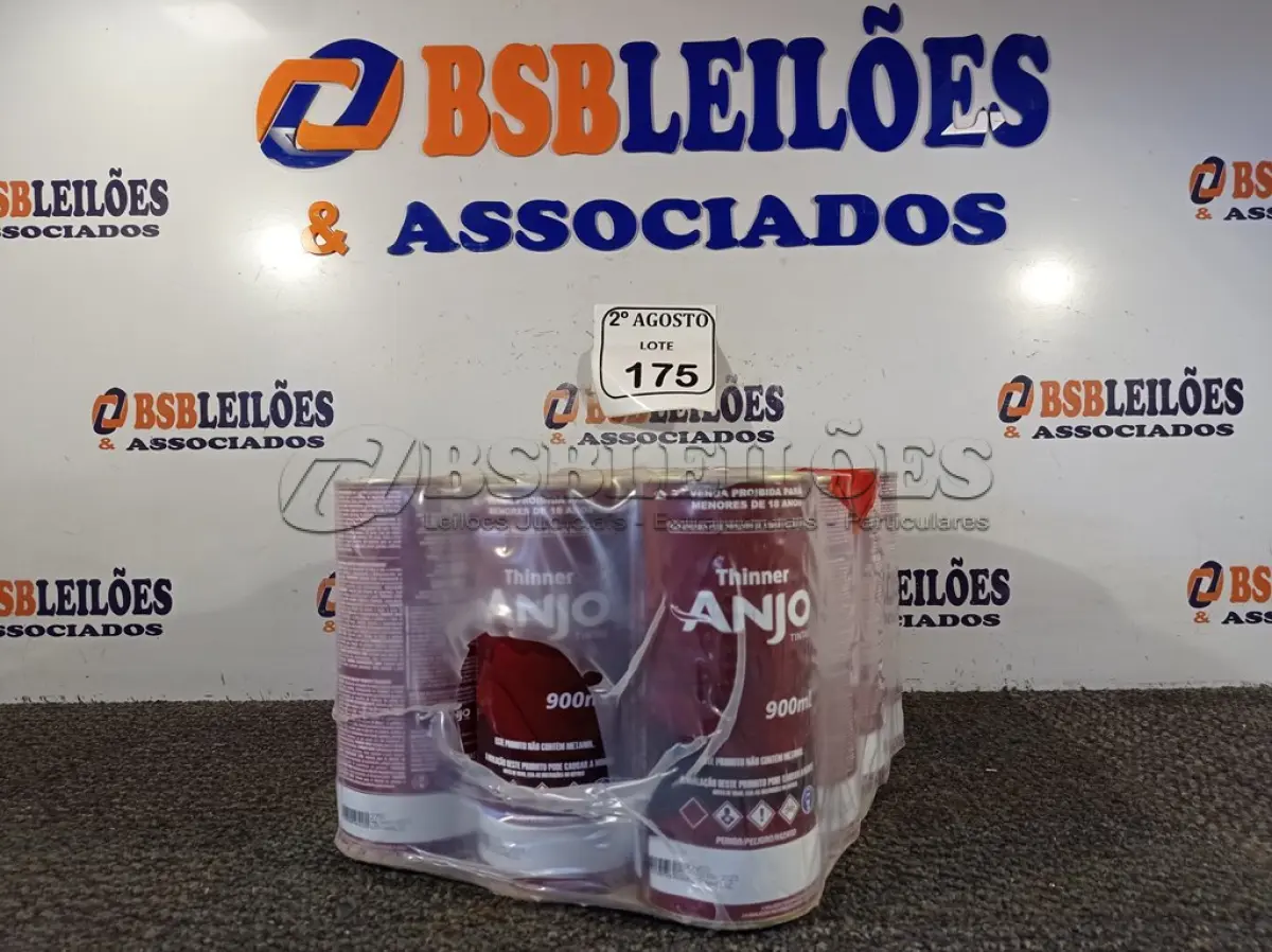 LOTE 175 - 12 LATAS DE TINNER DA MARCA ANJO DE 900ML CADA. (NO ESTADO) ATENÇÃO! FAZER A VISITAÇÃO ANTES DE ARREMATAR, NÃO SABEMOS SE FUNCIONA. LEILÃO NÃO TEM GARANTIA E NEM DEVOLUÇÃO, SUJEITO A POSSÍVEIS AVARIAS VISÍVEIS/OCULTAS E/OU AUSÊNCIA DE COMPONENTES.