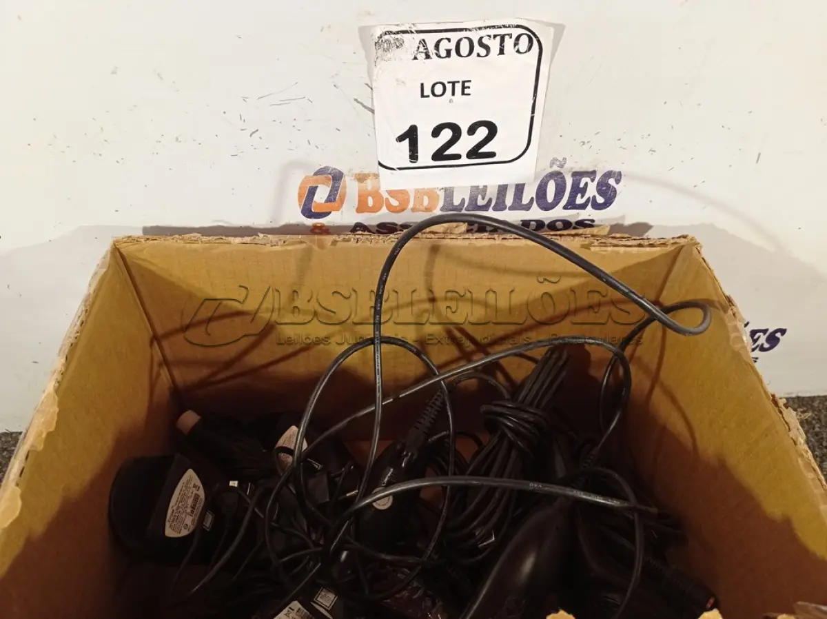 LOTE 122 - 01 LOTE COM VÁRIOS LEITORES DE CÓDIGO DE BARRAS COM ENTRADAS USB. (NO ESTADO) ATENÇÃO! FAZER A VISITAÇÃO ANTES DE ARREMATAR, NÃO SABEMOS SE FUNCIONA. LEILÃO NÃO TEM GARANTIA E NEM DEVOLUÇÃO, SUJEITO A POSSÍVEIS AVARIAS VISÍVEIS/OCULTAS E/OU AUSÊNCIA DE COMPONENTES.