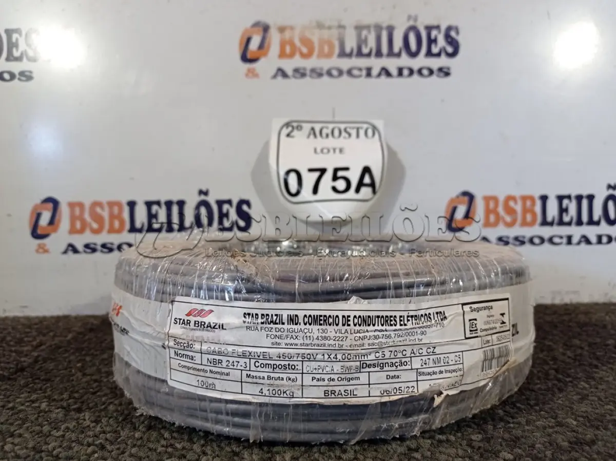 LOTE 075 - 01 ROLO DE FIO FLEXÍVEL 1X4,00MM NA COR CINZA. (NO ESTADO) ATENÇÃO! FAZER A VISITAÇÃO ANTES DE ARREMATAR, NÃO SABEMOS SE FUNCIONA. LEILÃO NÃO TEM GARANTIA E NEM DEVOLUÇÃO, SUJEITO A POSSÍVEIS AVARIAS VISÍVEIS/OCULTAS E/OU AUSÊNCIA DE COMPONENTES.