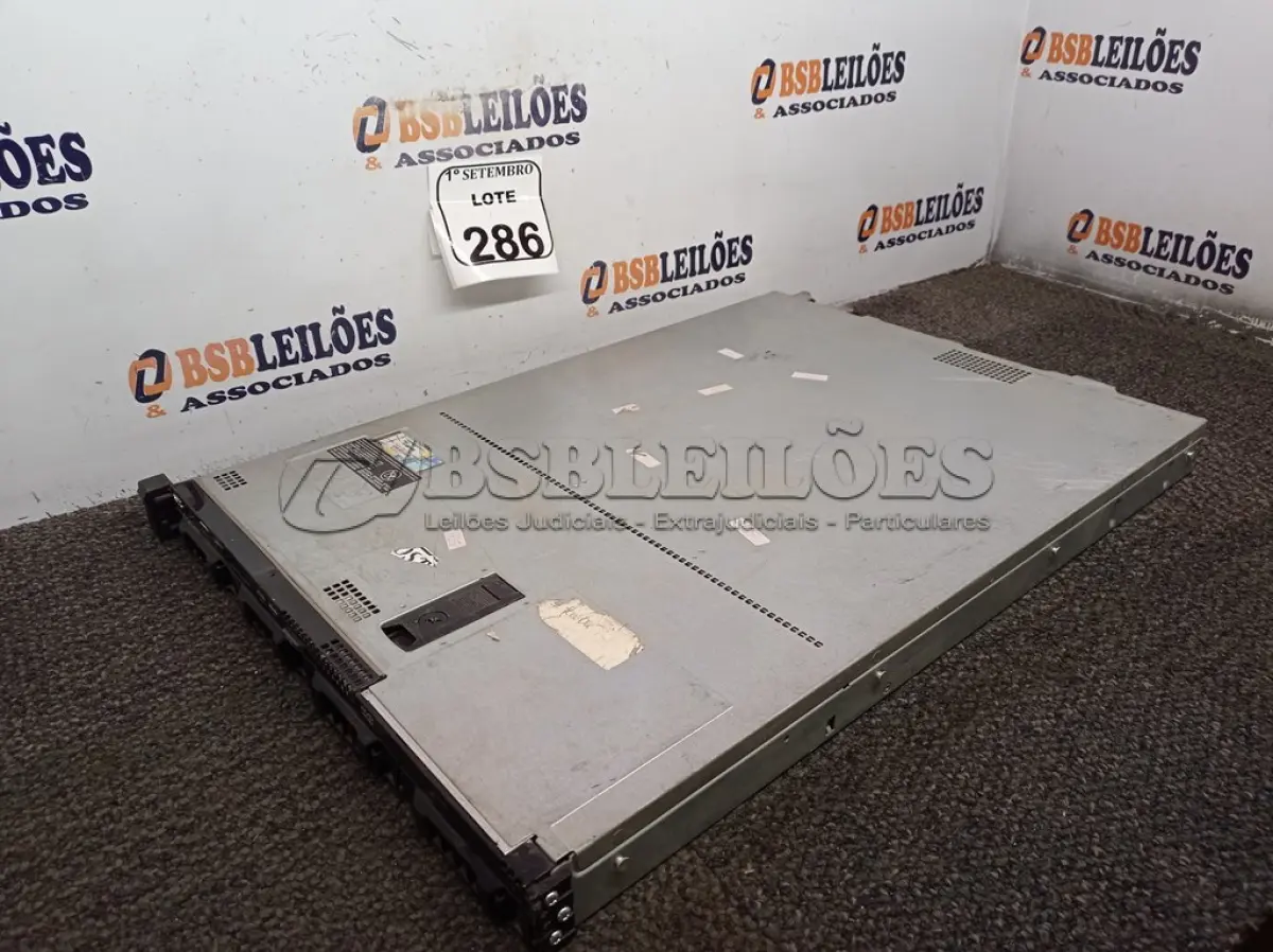 LOTE 286 - 01 SERVIDOR DELL R420. (NO ESTADO) ATENÇÃO! FAZER A VISITAÇÃO ANTES DE ARREMATAR, NÃO SABEMOS SE FUNCIONA. LEILÃO NÃO TEM GARANTIA E NEM DEVOLUÇÃO, SUJEITO A POSSÍVEIS AVARIAS VISÍVEIS/OCULTAS E/OU AUSÊNCIA DE COMPONENTES.