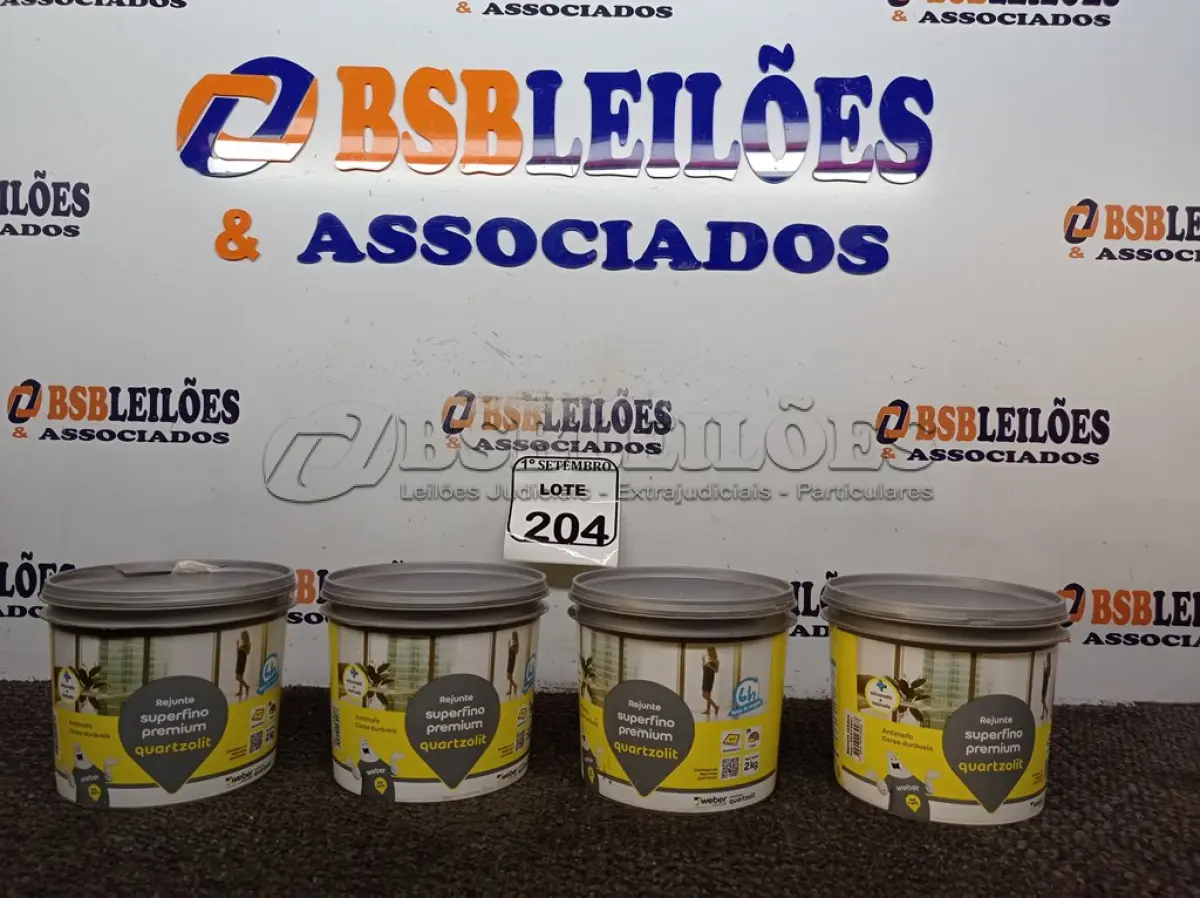 LOTE 204 - 04 BALDINHOS DE REJUNTE SUPERFINO PREMIUM QUARTZOLIT COM 2KG CADA. (NO ESTADO) ATENÇÃO! FAZER A VISITAÇÃO ANTES DE ARREMATAR, NÃO SABEMOS SE FUNCIONA. LEILÃO NÃO TEM GARANTIA E NEM DEVOLUÇÃO, SUJEITO A POSSÍVEIS AVARIAS VISÍVEIS/OCULTAS E/OU AUSÊNCIA DE COMPONENTES.